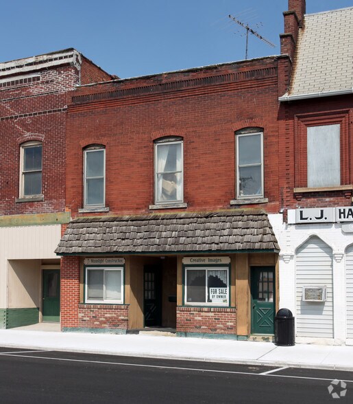 127 E Main St, Deshler, OH for sale - Primary Photo - Image 1 of 1
