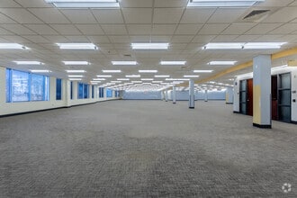 701 Brookfield Pky, Greenville, SC for lease Interior Photo- Image 2 of 8