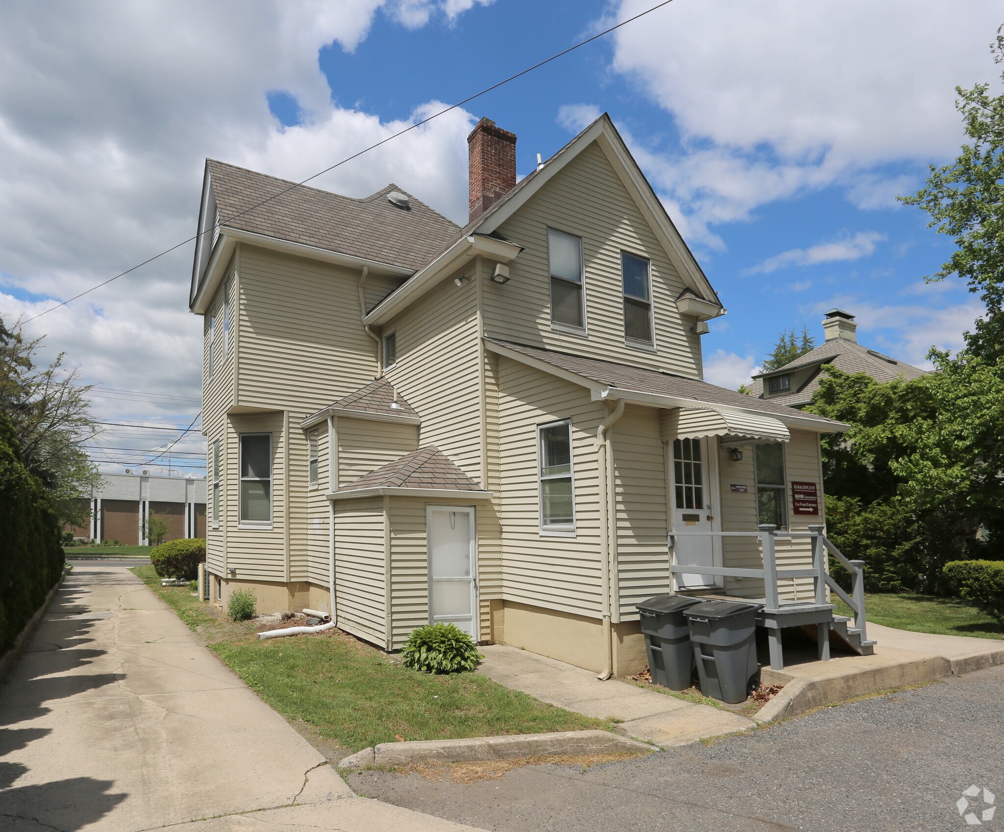 169 Maple Ave, Red Bank, NJ for sale Primary Photo- Image 1 of 1
