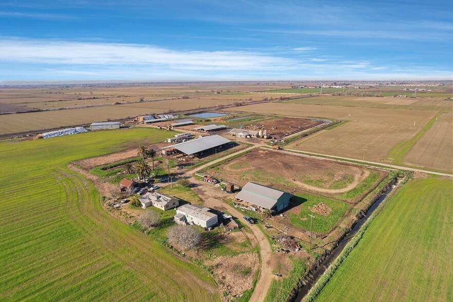 11391 Franklin Blvd, Elk Grove, CA for sale - Aerial - Image 3 of 24