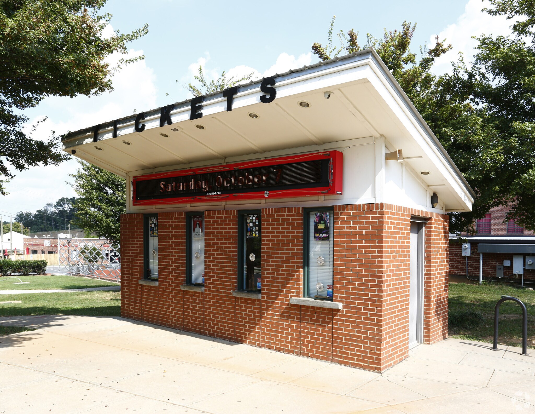 1000 Nc Music Factory Blvd, Charlotte, NC 28206 NC Music Factory