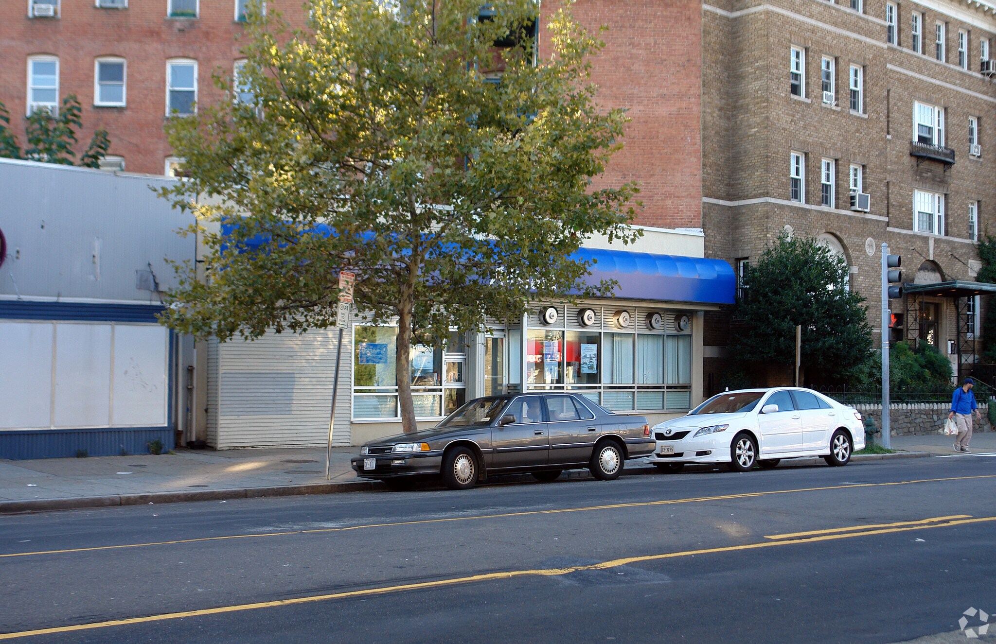 1730 Columbia Rd NW, Washington, DC for sale Primary Photo- Image 1 of 1