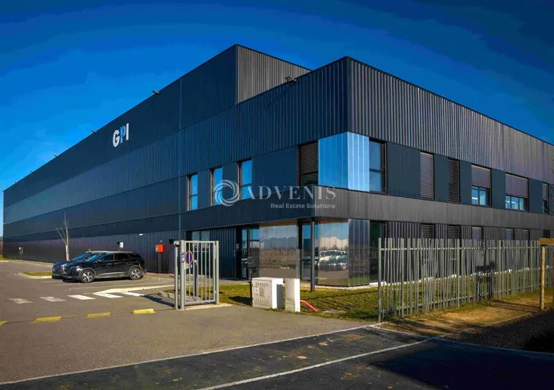 Industrial in Genas for lease Building Photo- Image 1 of 13