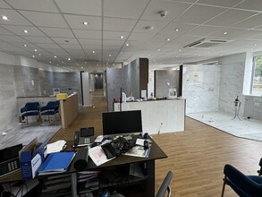 Eastern Ave, Romford for lease Interior Photo- Image 1 of 5