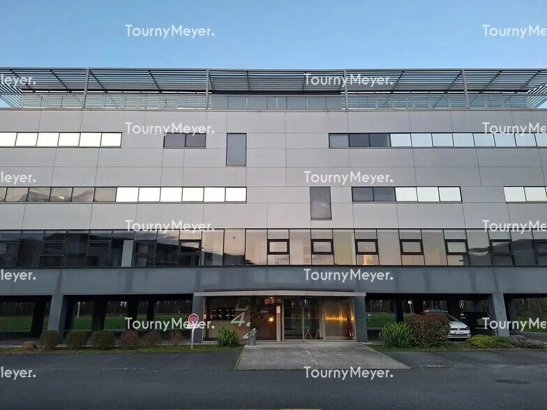 Office in Bruges for sale - Building Photo - Image 1 of 8