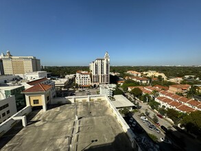 2020 Ponce De Leon Blvd, Coral Gables, FL for lease Interior Photo- Image 2 of 10