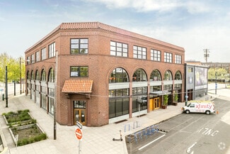 More details for 240 N Broadway, Portland, OR - Office for Lease