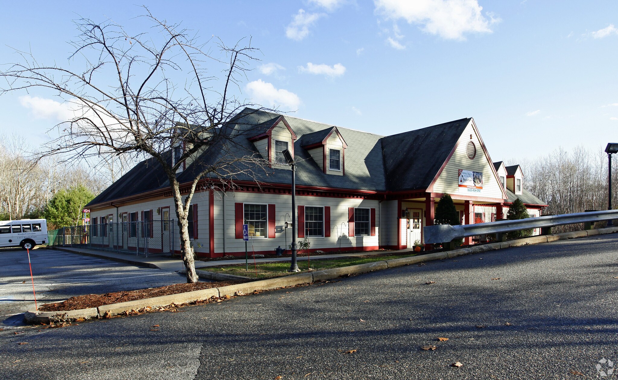 325 Daniel Webster Hwy, Merrimack, NH for sale Primary Photo- Image 1 of 1