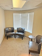 20455 Mack Ave, Grosse Pointe Woods, MI for lease Interior Photo- Image 1 of 5