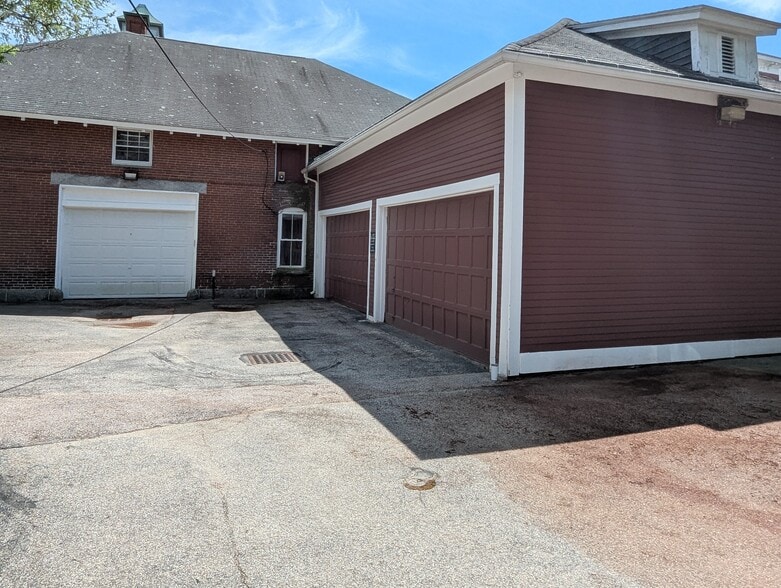 41 Brook St, Manchester, NH for sale - Building Photo - Image 3 of 7