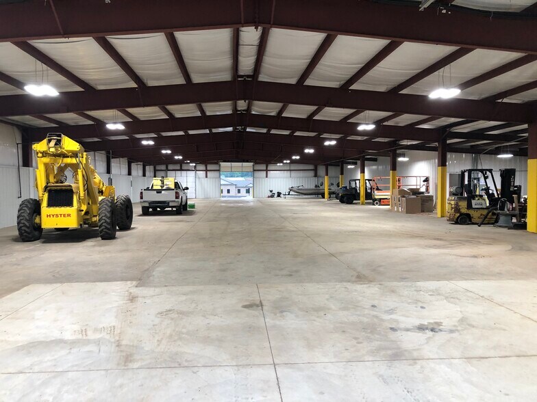 2300 N Highway 127, Albany, KY for sale - Primary Photo - Image 1 of 1