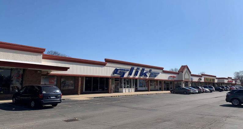 3248-3259 Nameoki Rd, Granite City, IL for lease - Building Photo - Image 1 of 2