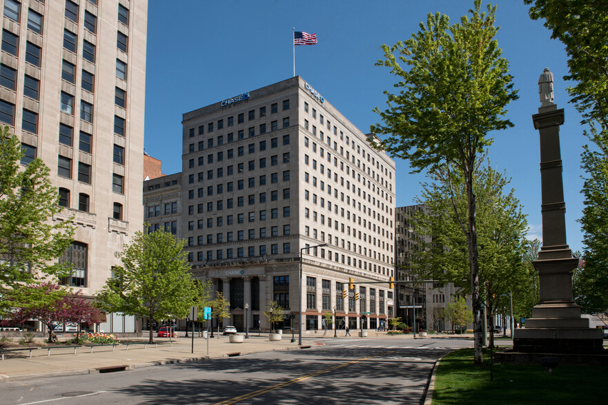 6 W Federal St, Youngstown, OH for lease - Building Photo - Image 3 of 33