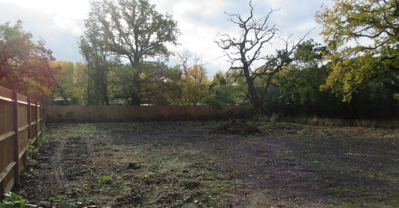 The Lane, Virginia Water for sale Primary Photo- Image 1 of 1