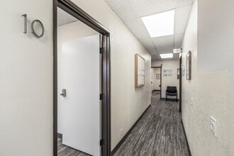 2825 E Tahquitz Canyon Way, Palm Springs, CA for lease Other- Image 1 of 2