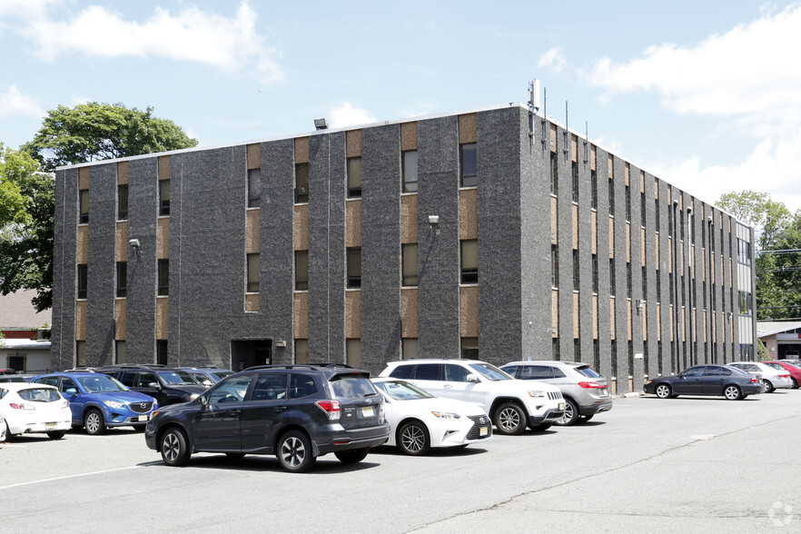 2444 Morris Ave, Union, NJ for lease - Building Photo - Image 3 of 3