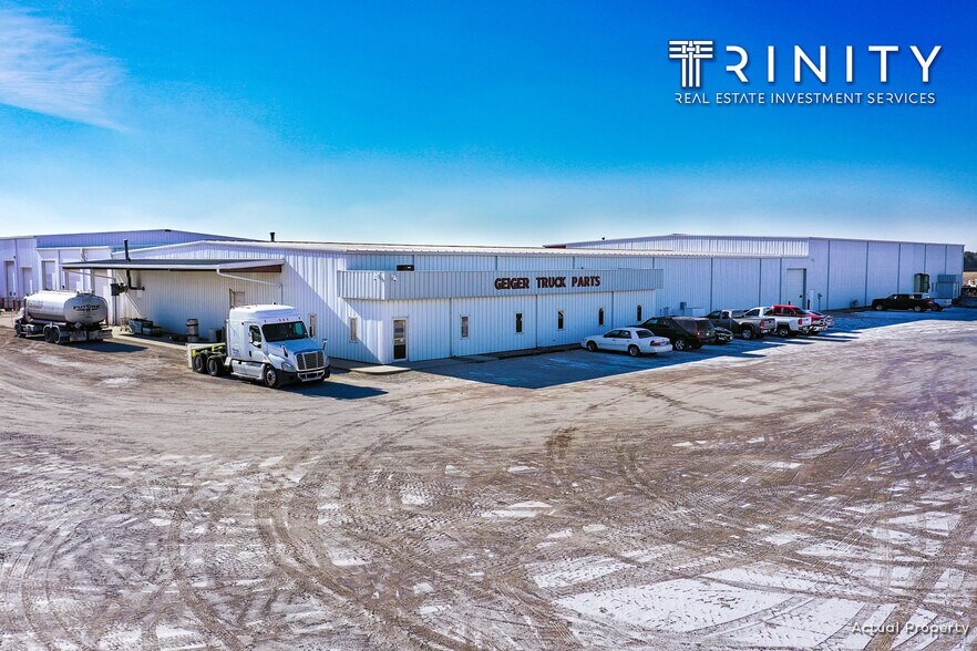 1489 E Walnut St, Watseka, IL for sale - Building Photo - Image 1 of 1