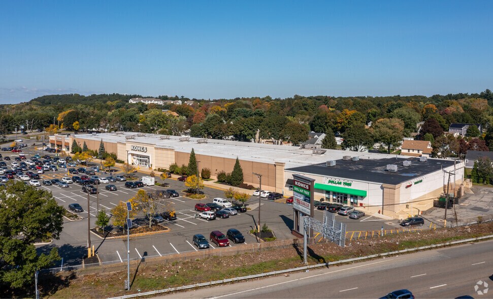 425 Washington St, Woburn, MA for lease - Building Photo - Image 2 of 7