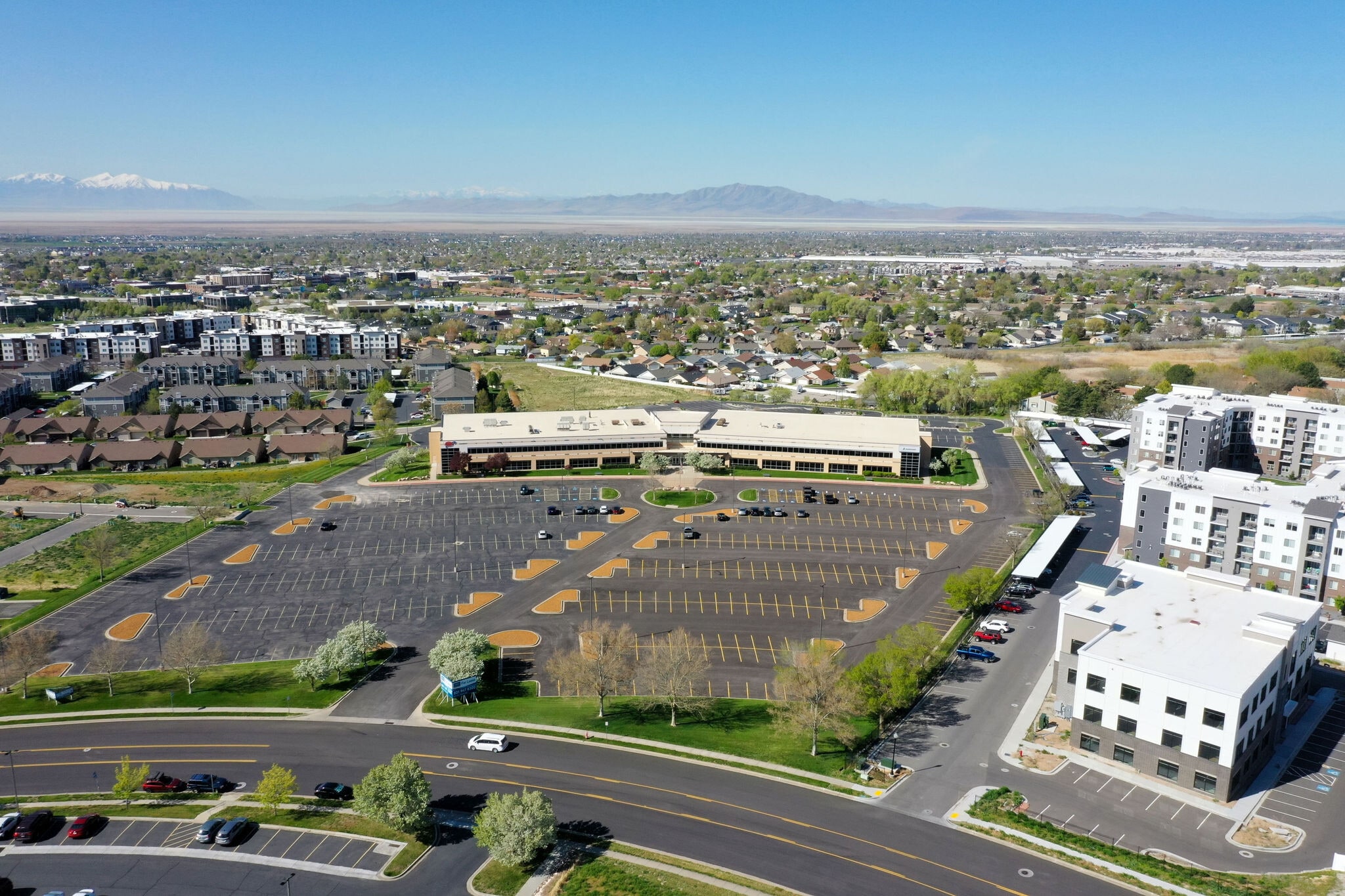 888 University Park Blvd, Clearfield, UT for lease Building Photo- Image 1 of 11
