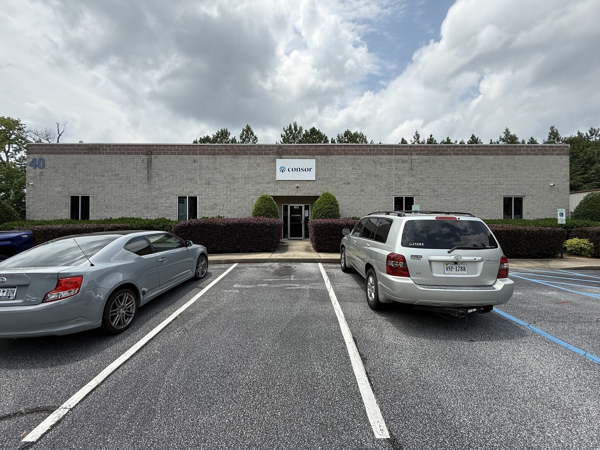 40 Concourse Way, Greer, SC for lease Building Photo- Image 1 of 5