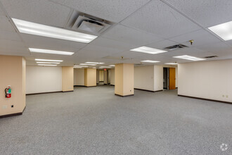 2408-2488 E 81st St, Tulsa, OK for lease Interior Photo- Image 2 of 2