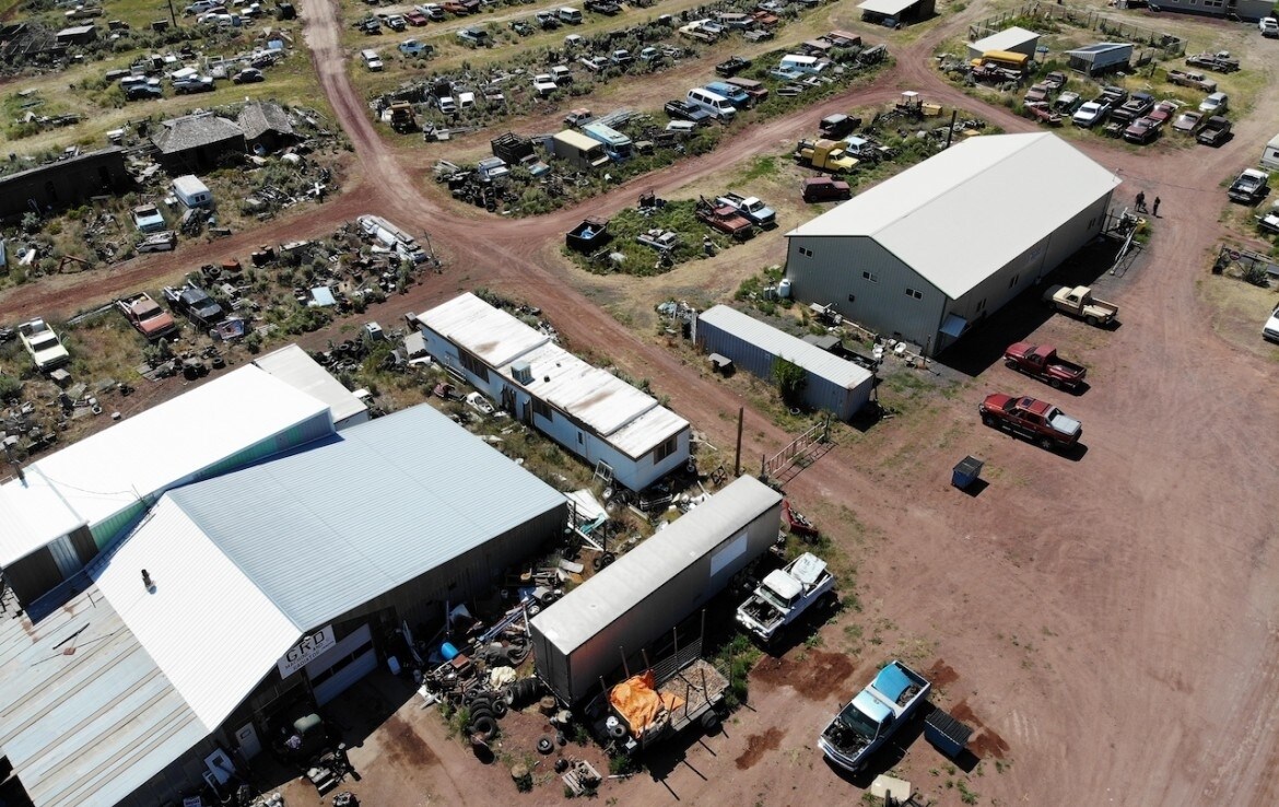 29388 Wrecking Yard Ln, Hines, OR for sale Primary Photo- Image 1 of 1