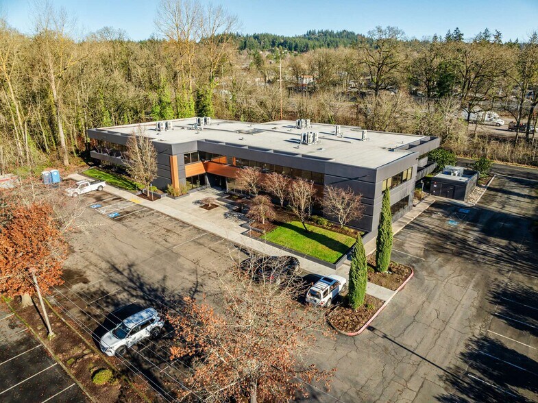 12725 SW 66th Ave, Tigard, OR for sale - Building Photo - Image 2 of 16