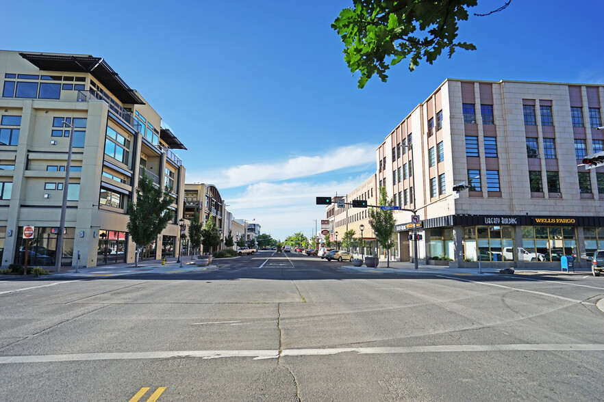 30-34 N 3rd St, Yakima, WA for lease - Building Photo - Image 3 of 18