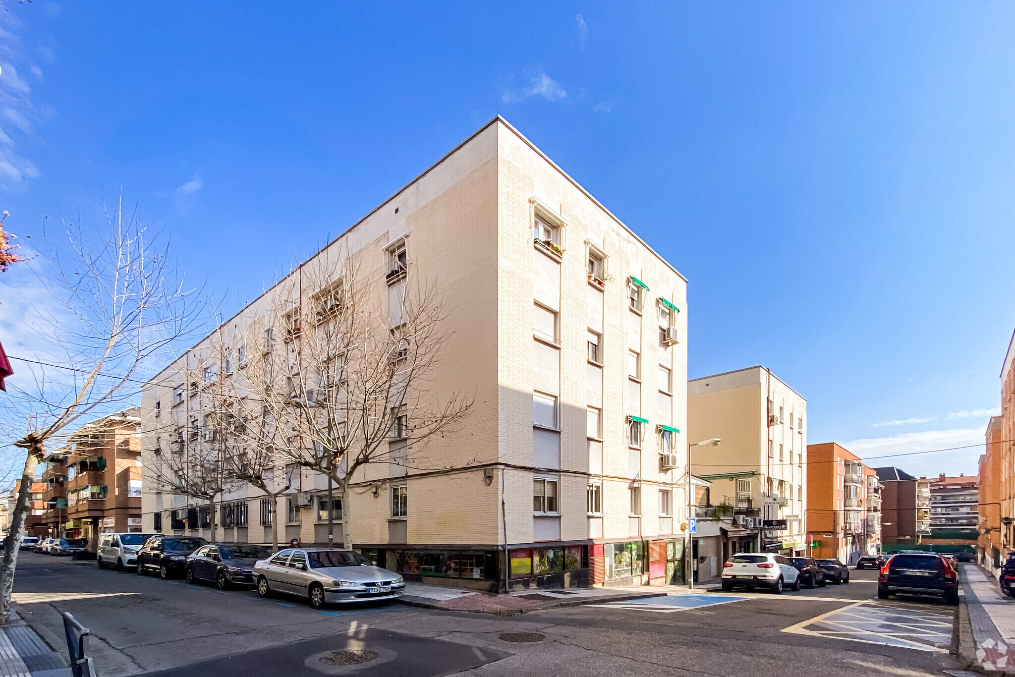 Calle San Joaquín, 13, Majadahonda, Madrid for sale Primary Photo- Image 1 of 1
