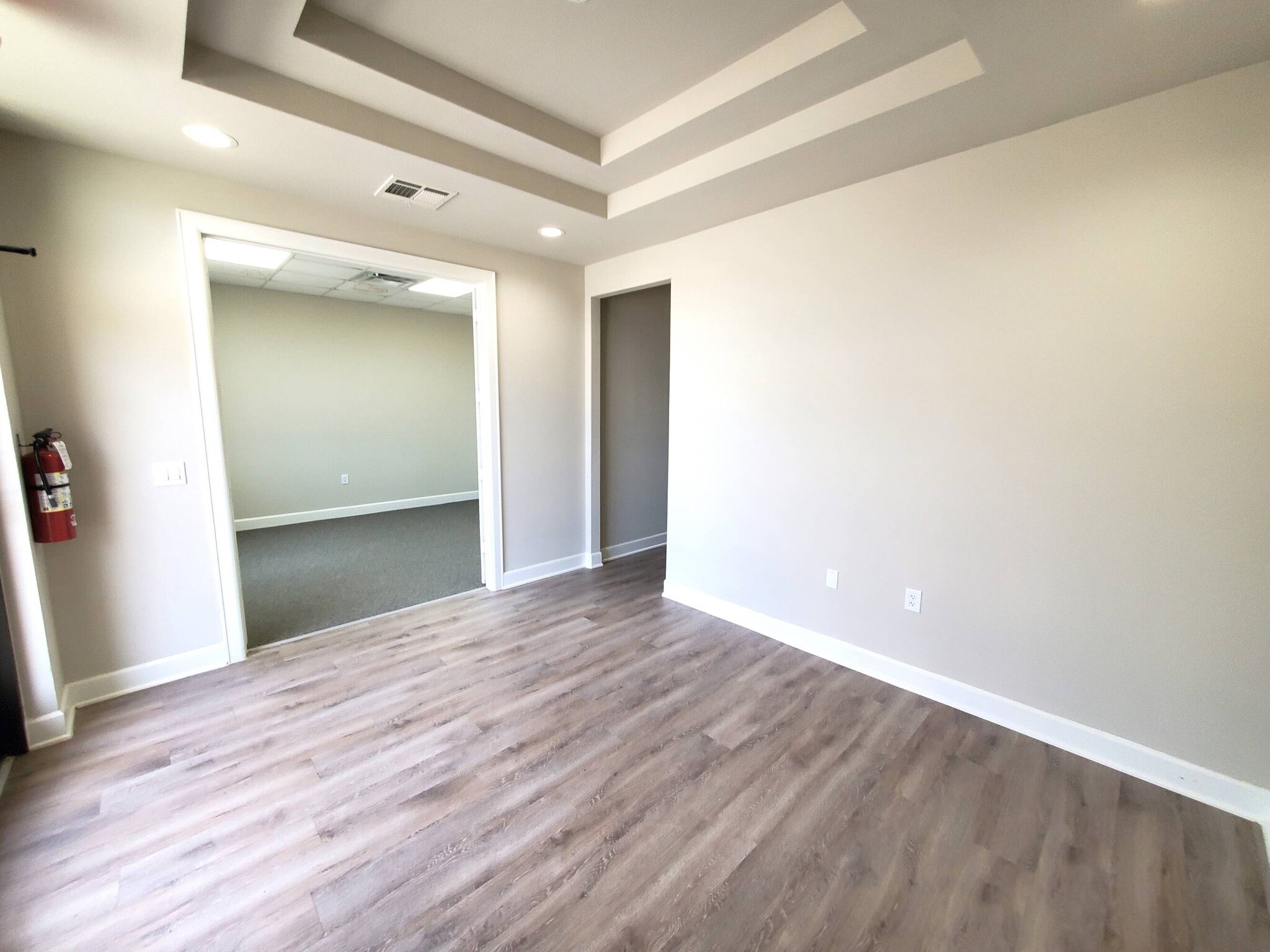 3129 Kingsley Dr, Pearland, TX for lease Interior Photo- Image 1 of 16