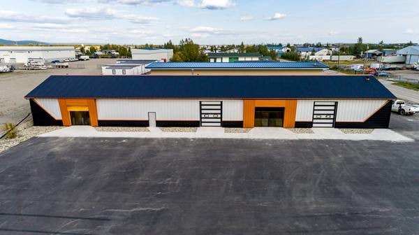 3399 Peger Rd, Fairbanks, AK for lease - Building Photo - Image 1 of 21