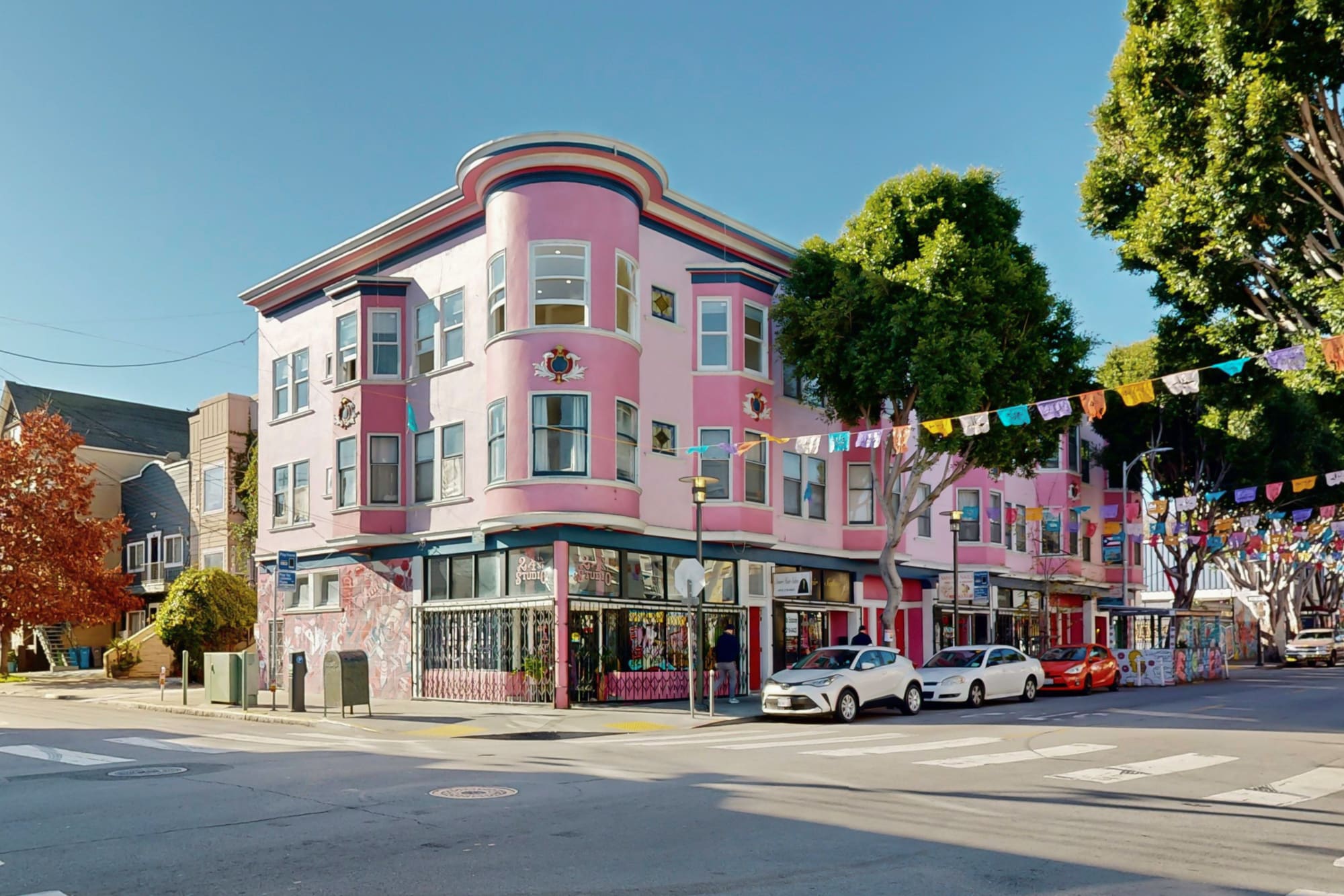 3049-3075 24th St, San Francisco, CA for lease Building Photo- Image 1 of 2