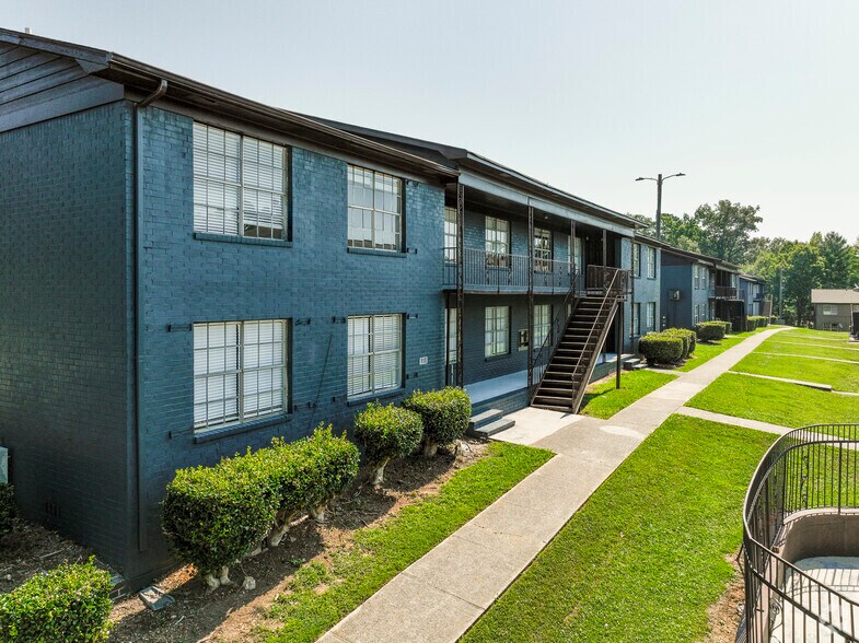 111 A 14th Ave NE, Birmingham, AL for sale - Primary Photo - Image 1 of 1