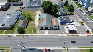 More details for 87 Whiting St, Plainville, CT - Retail for Lease