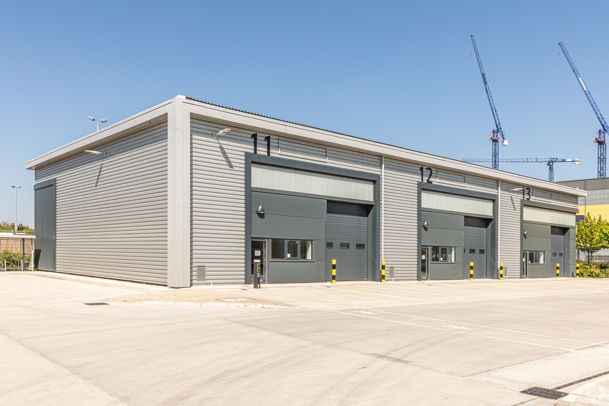 Consul Av, Rainham for lease Primary Photo- Image 1 of 5