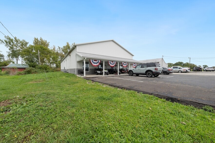 2667 East Harbor Rd, Port Clinton, OH for sale - Building Photo - Image 3 of 57