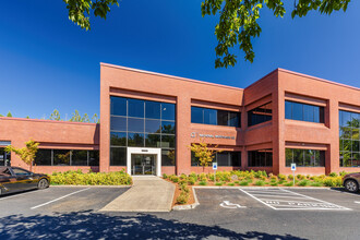 6610 SW Cardinal Ln, Portland, OR for lease Building Photo- Image 1 of 1