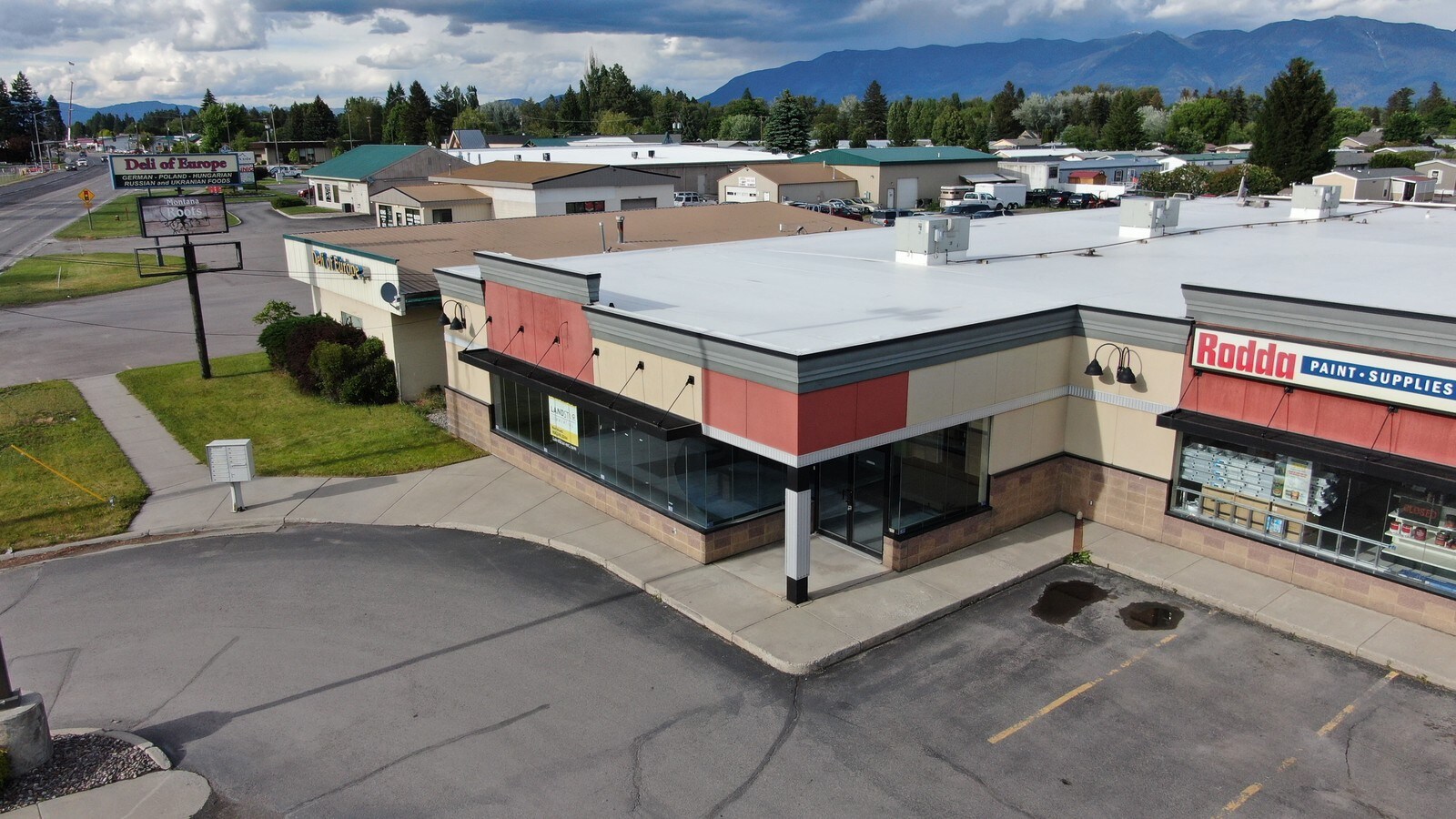 2165 E Highway 2, Kalispell, MT 59901