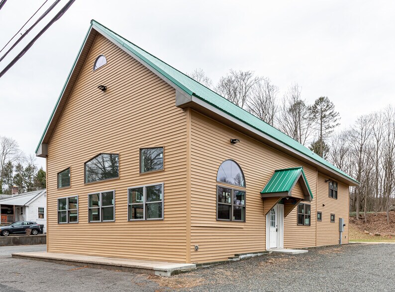 1231 Marion Ave, Marion, CT for sale - Primary Photo - Image 1 of 1