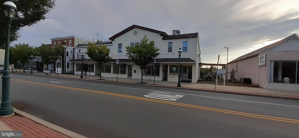 349 Main St, Pennsburg, PA for sale - Building Photo - Image 1 of 1