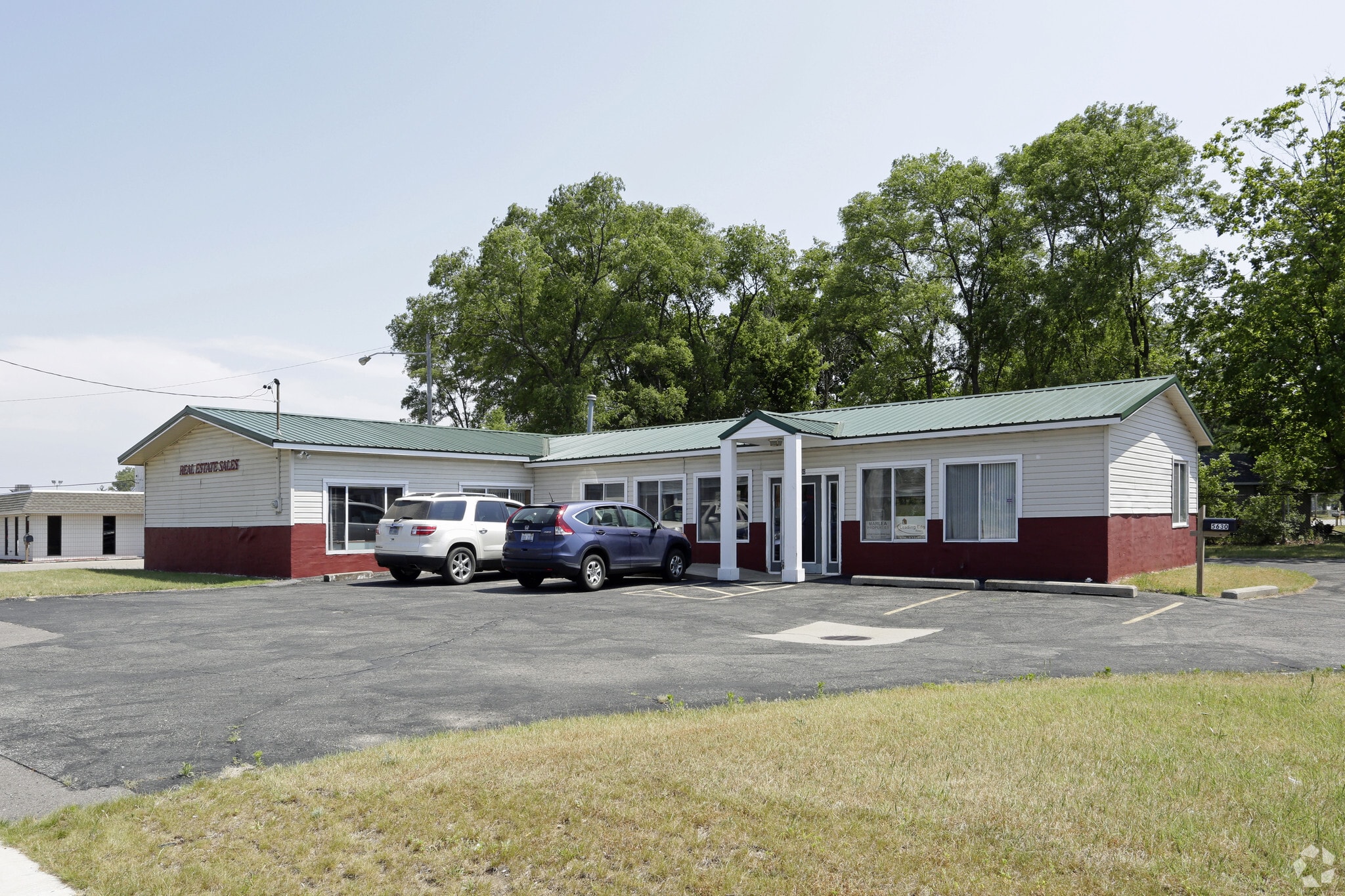 5630 S Division Ave, Grand Rapids, MI for sale Primary Photo- Image 1 of 1