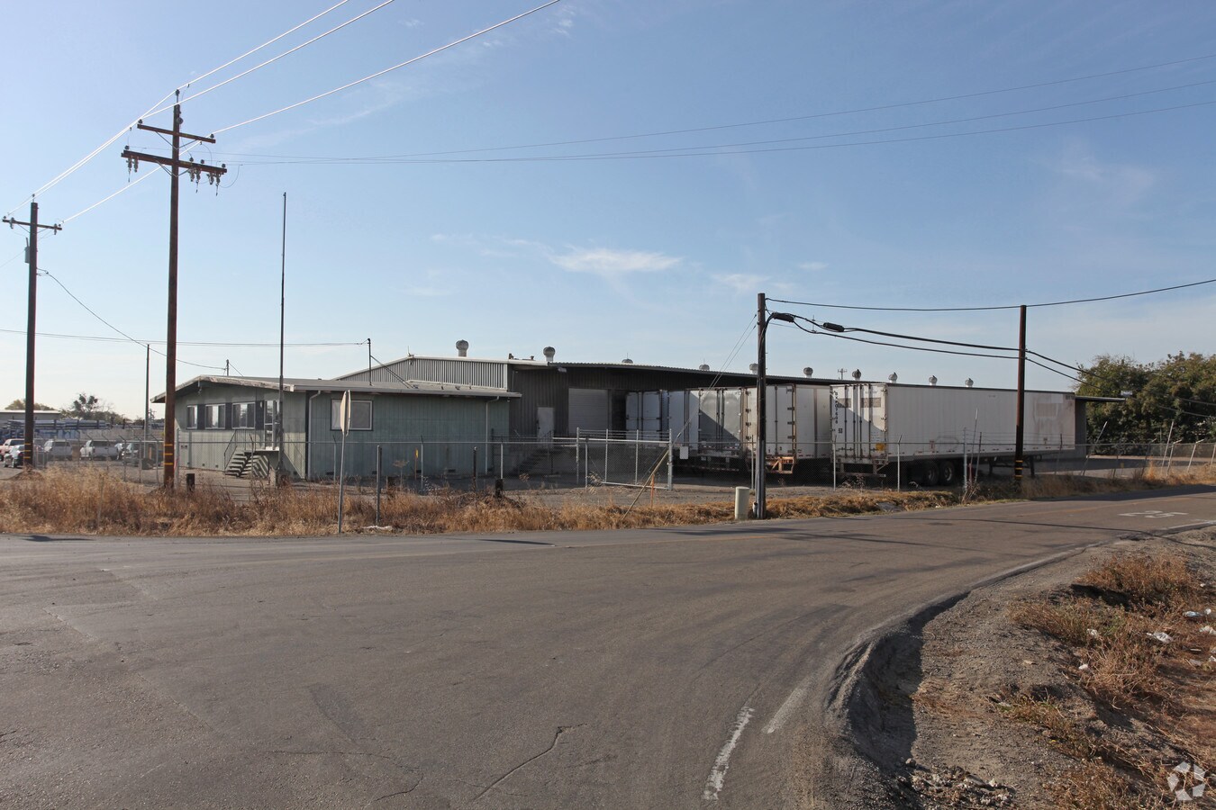 2929 S Highway 99, Stockton, CA 95215