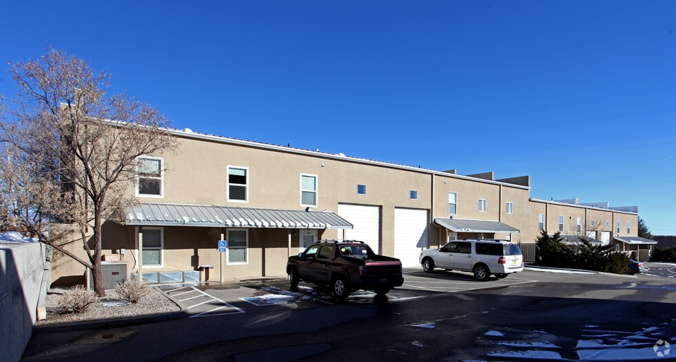 21 Bisbee Ct, Santa Fe, NM for sale - Building Photo - Image 3 of 23