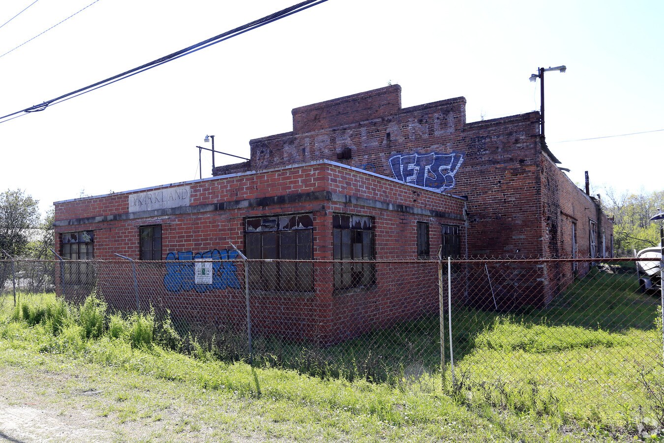 2000 Louisville Rd, Savannah, GA 31415