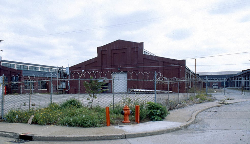 1815 Commerce Rd, Louisville, KY for sale - Primary Photo - Image 1 of 1
