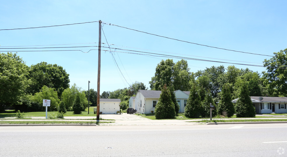 4875 Roberts Rd, Columbus, OH for sale - Primary Photo - Image 1 of 1