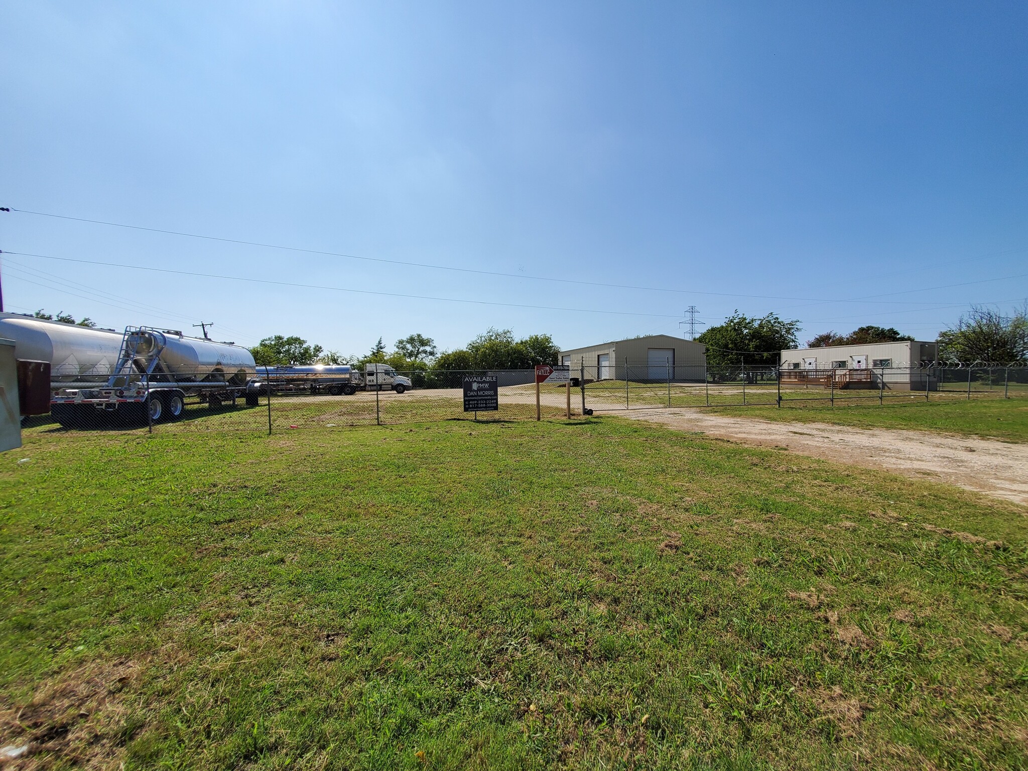 732 County Road 214, Venus, TX for lease Building Photo- Image 1 of 5