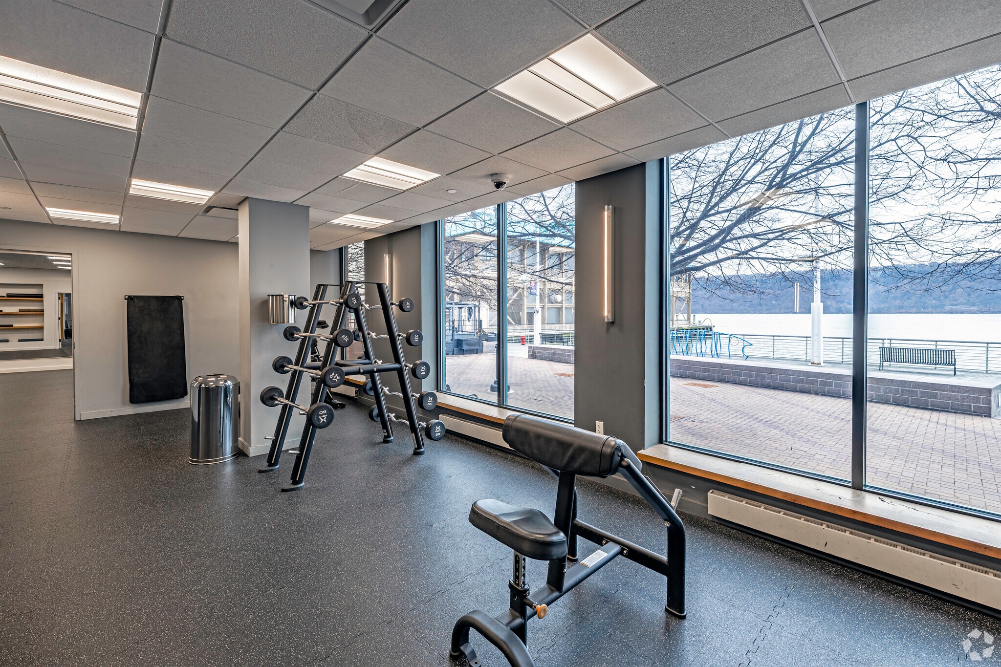 1 Van Der Donck St, Yonkers, NY for lease Interior Photo- Image 1 of 9