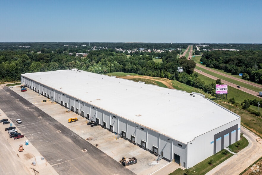 6332 Commercial Dr, Olive Branch, MS for lease - Aerial - Image 3 of 10