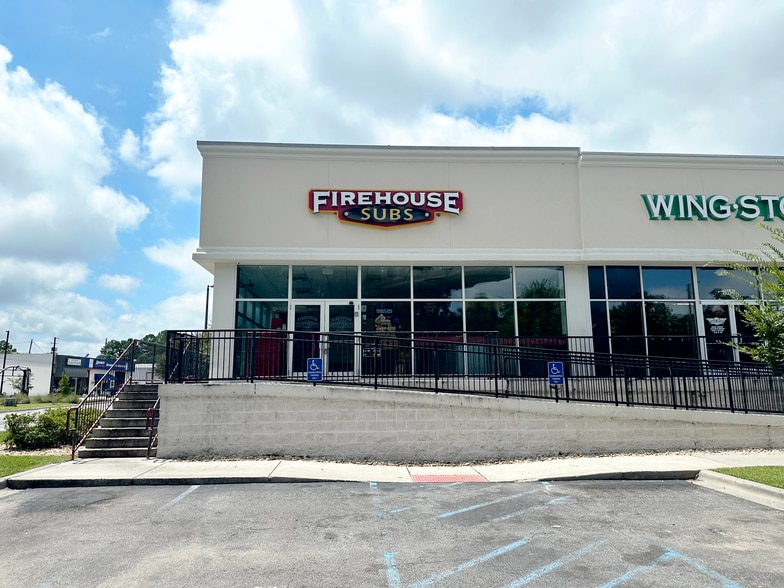 1935 E Victory Dr, Savannah, GA for lease - Building Photo - Image 1 of 3